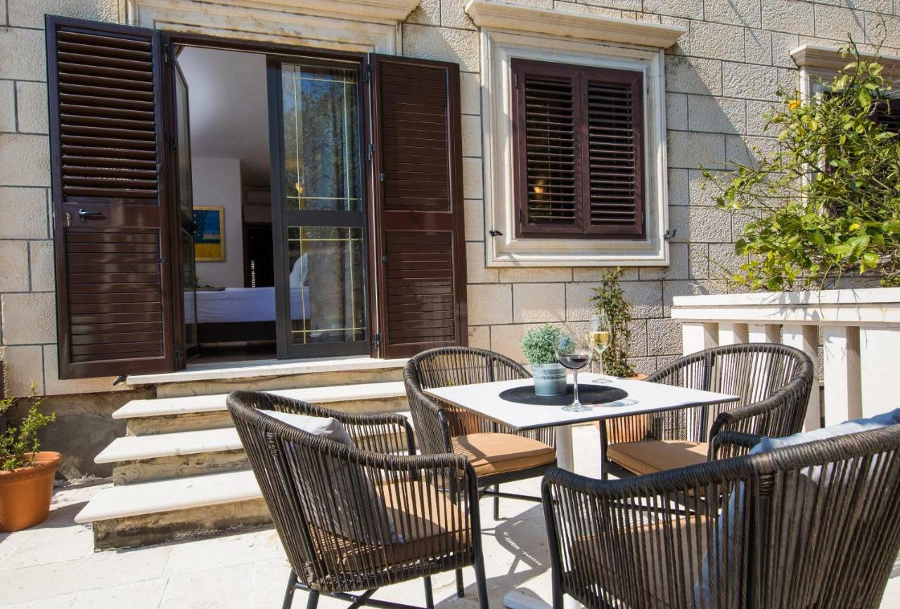 Villa Dard ดูบรอฟนิก ภายนอก รูปภาพ
